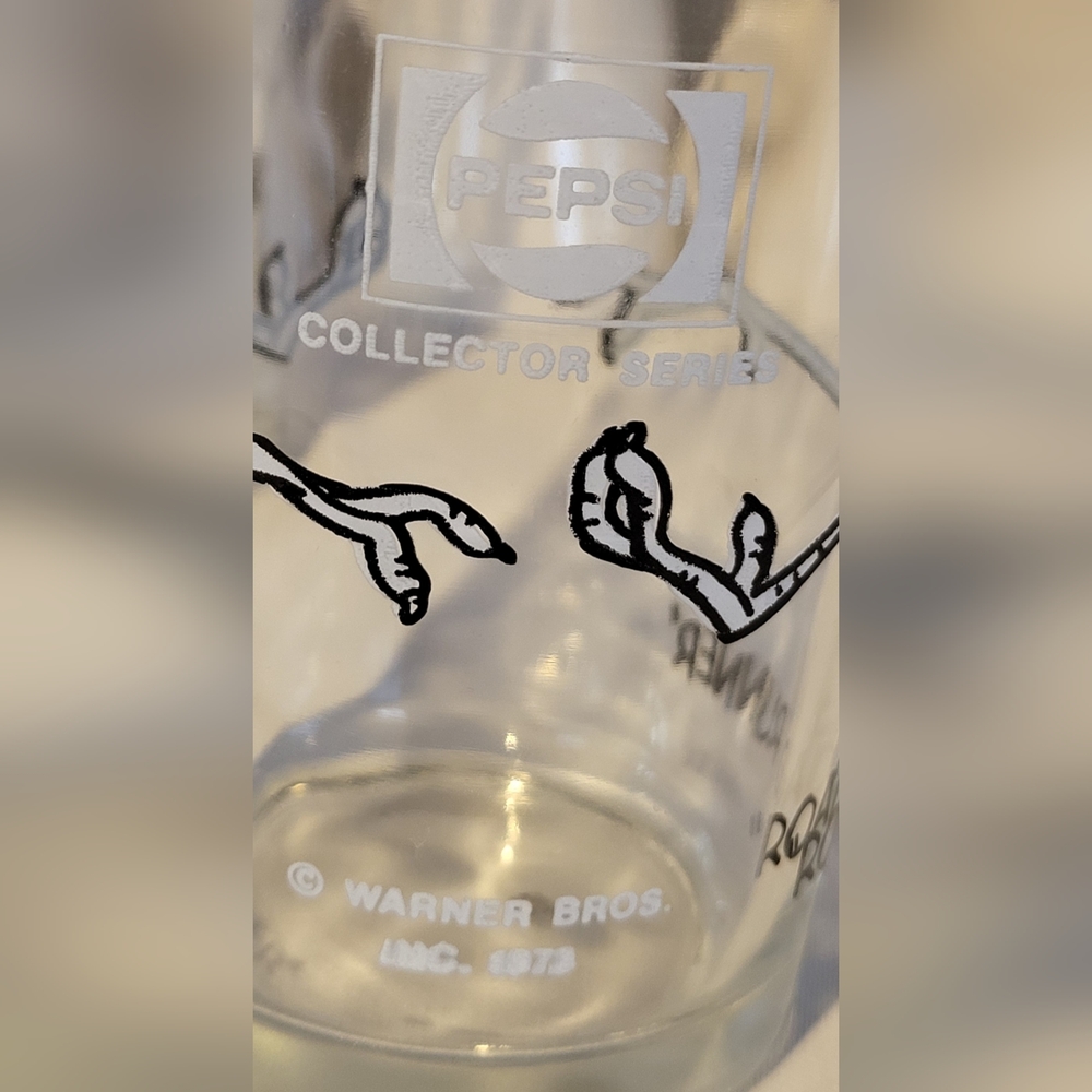 Vintage Pepsi Looney Tunes Collector Glasses Set of 8 Sylvester Road Runner Elme - Picture 11 of 11